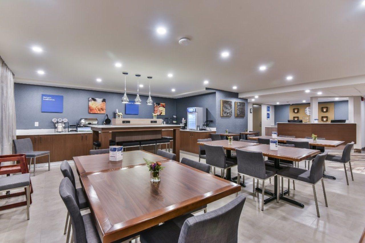 Comfort Inn Aeroport Dorval Eksteriør billede